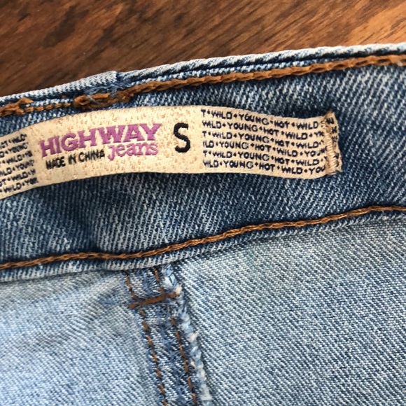 Jean skirt - Picture 2 of 3